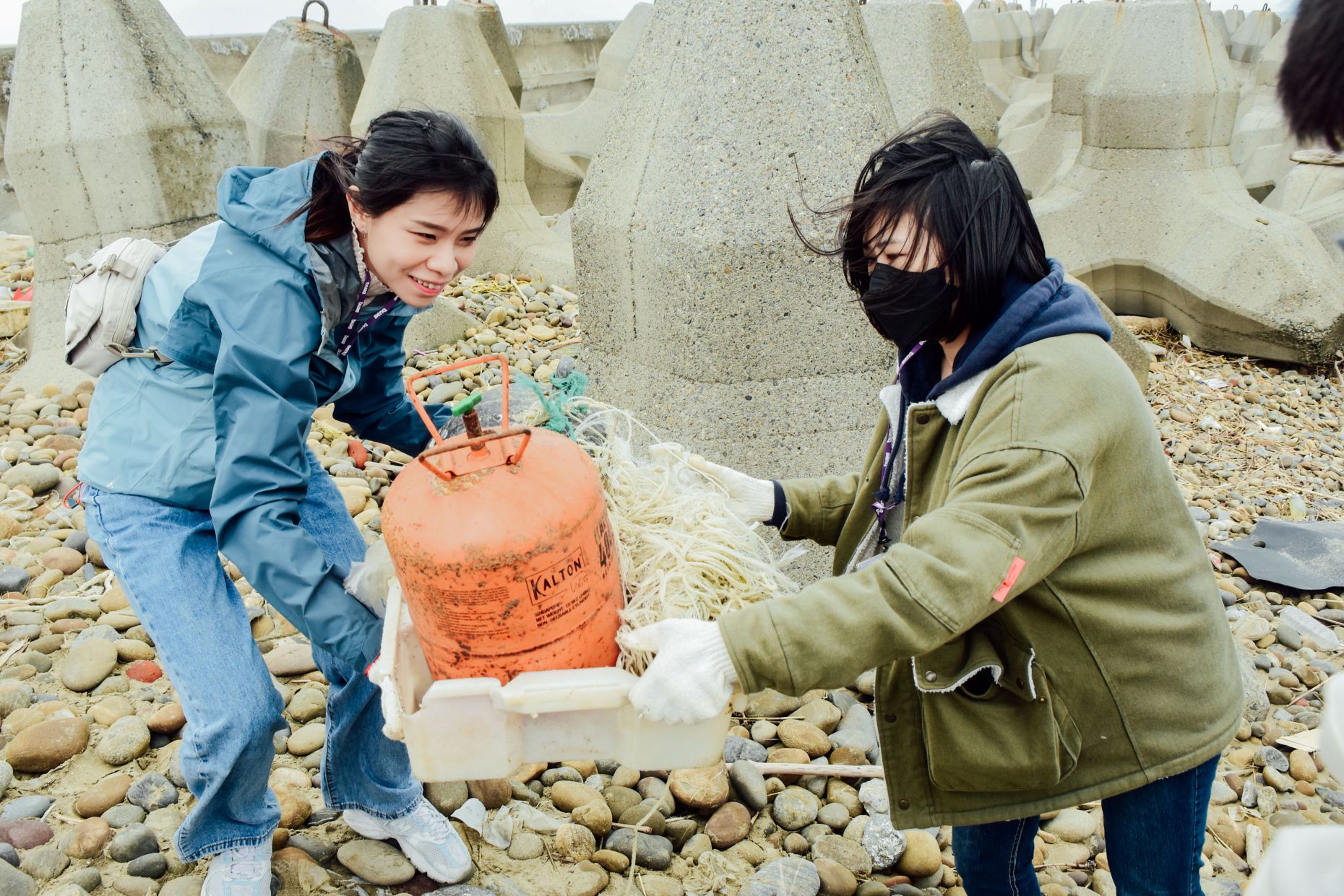 <br />
<b>Notice</b>:  Undefined index: msg_title in <b>/home/gibenqfo/public_html/modules/feature-slider_benq_detail.php</b> on line <b>54</b><br />
