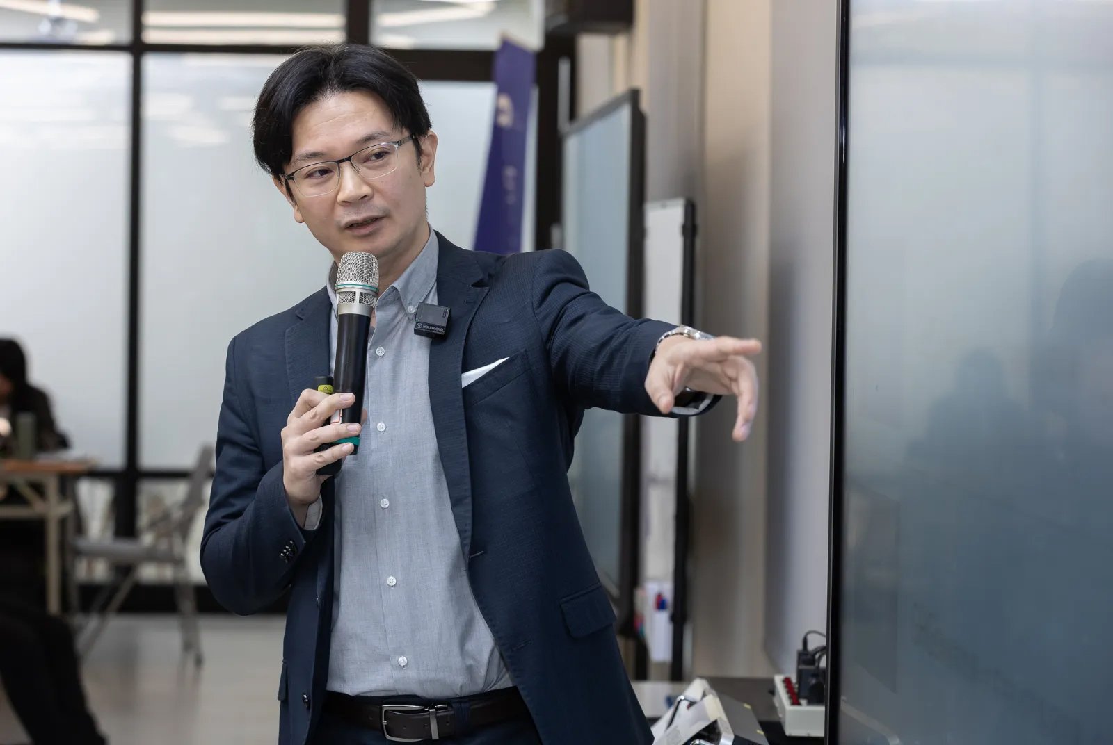 <br />
<b>Notice</b>:  Undefined index: msg_title in <b>/home/gibenqfo/public_html/modules/feature-slider_benq_detail.php</b> on line <b>54</b><br />
