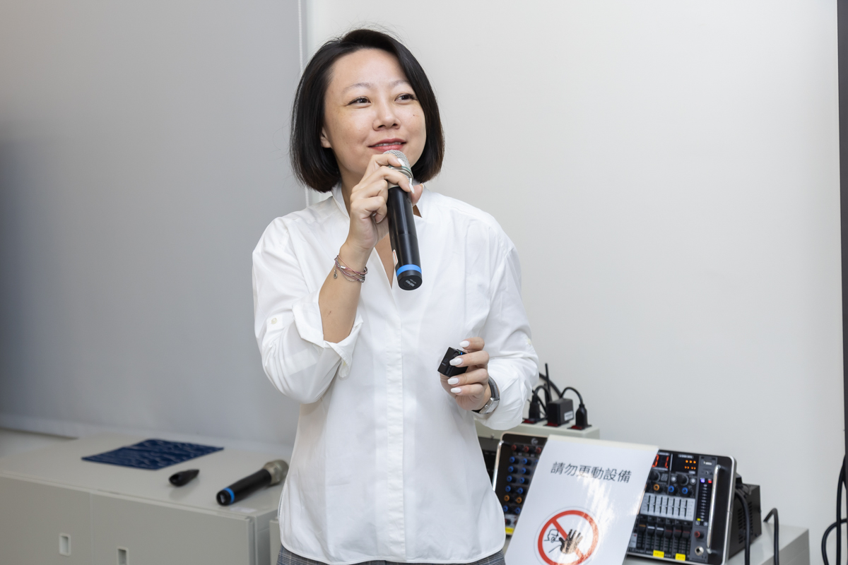 <br />
<b>Notice</b>:  Undefined index: msg_title in <b>/home/gibenqfo/public_html/modules/feature-slider_benq_detail.php</b> on line <b>54</b><br />
