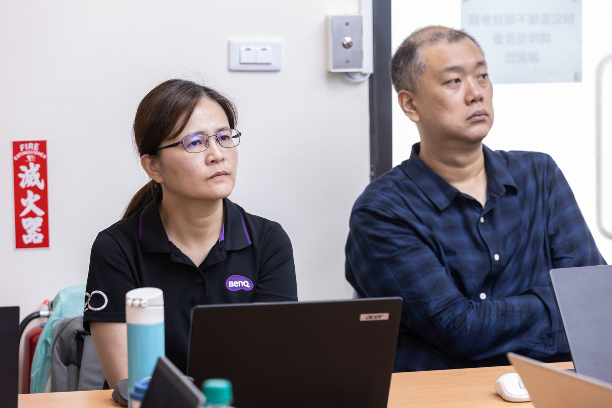 <br />
<b>Notice</b>:  Undefined index: msg_title in <b>/home/gibenqfo/public_html/modules/feature-slider_benq_detail.php</b> on line <b>54</b><br />
