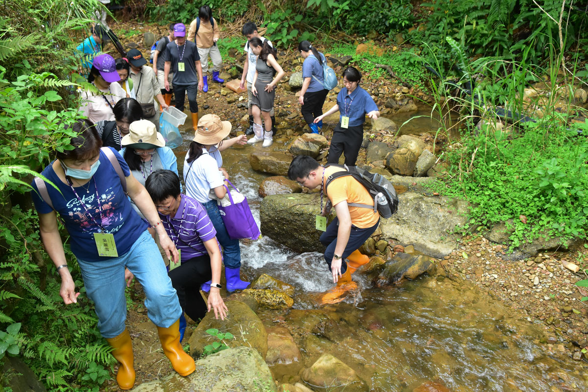 <br />
<b>Notice</b>:  Undefined index: msg_title in <b>/home/gibenqfo/public_html/modules/feature-slider_benq_detail.php</b> on line <b>54</b><br />
