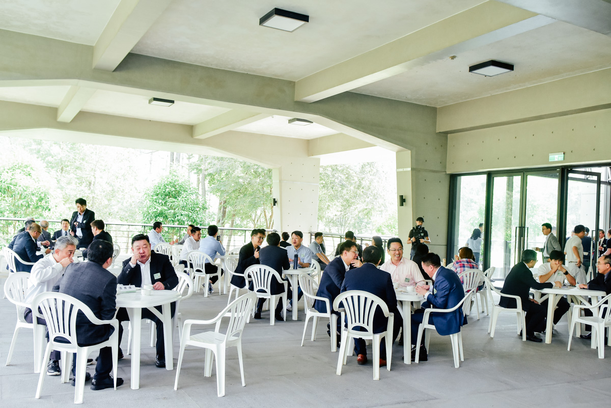 <br />
<b>Notice</b>:  Undefined index: msg_title in <b>/home/gibenqfo/public_html/modules/feature-slider_benq_detail.php</b> on line <b>54</b><br />
